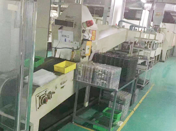 BYDͭ���մ�ǥ��¯